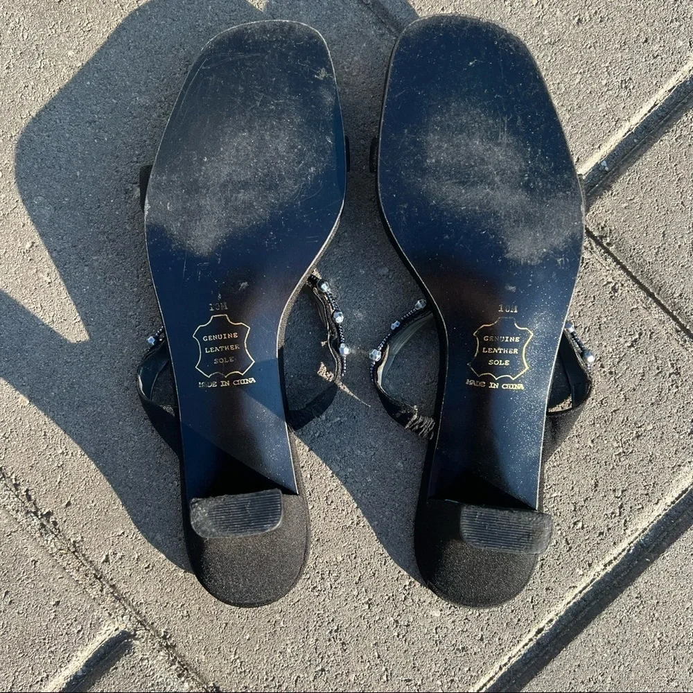 Special Occasions by Saugus Shoe Black Heels Size 10